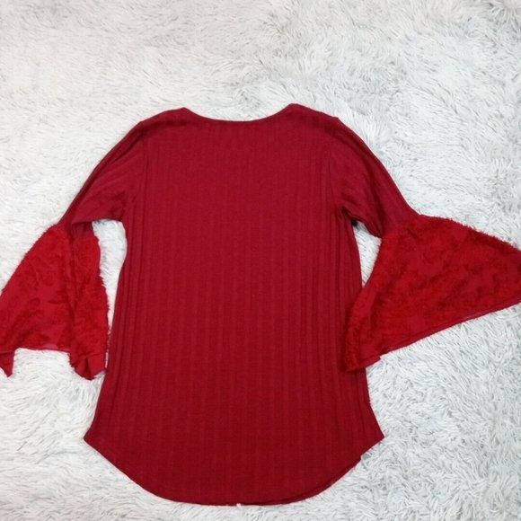 Bua Bua Womens Shirt Blouse Red Small Bell Sleeve Top Stretch Party Dance New‎ - Picture 2 of 11